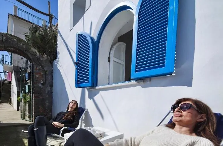La Saracena-Traditional Amalfi Villa With Sea View Apartment